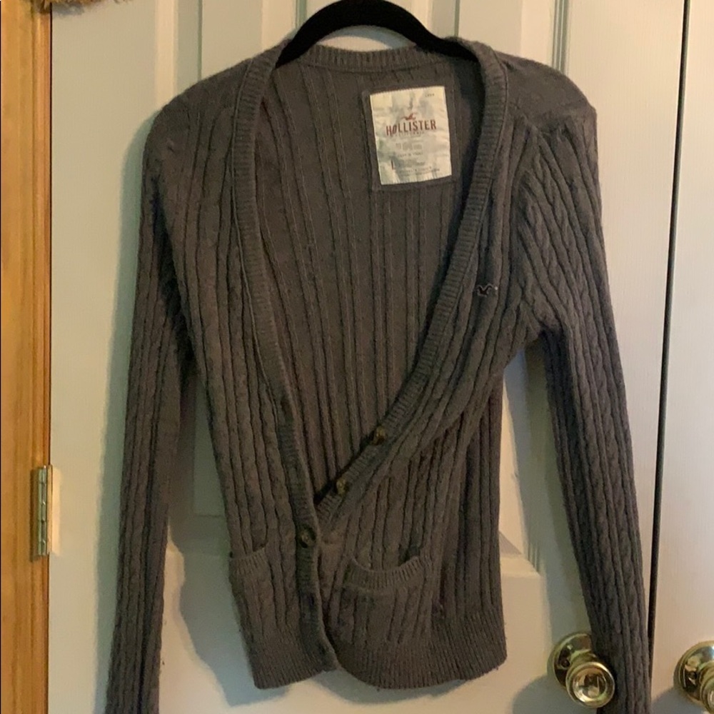 Hollister sweater